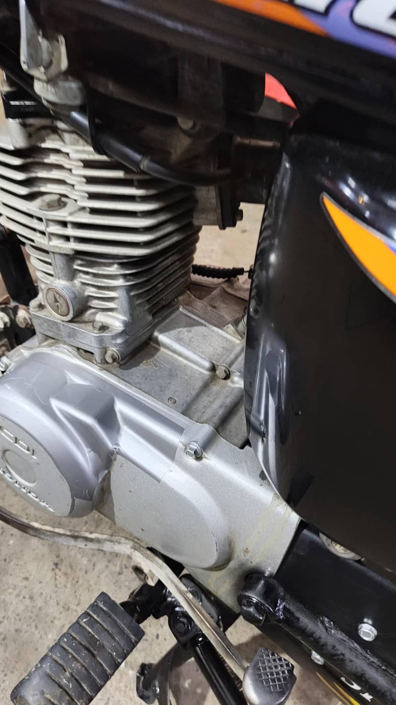 CG:125 model 2018 9