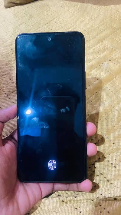 Vivo Y100