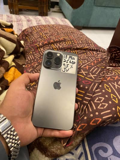 Apple iPhone 13 Pro Max