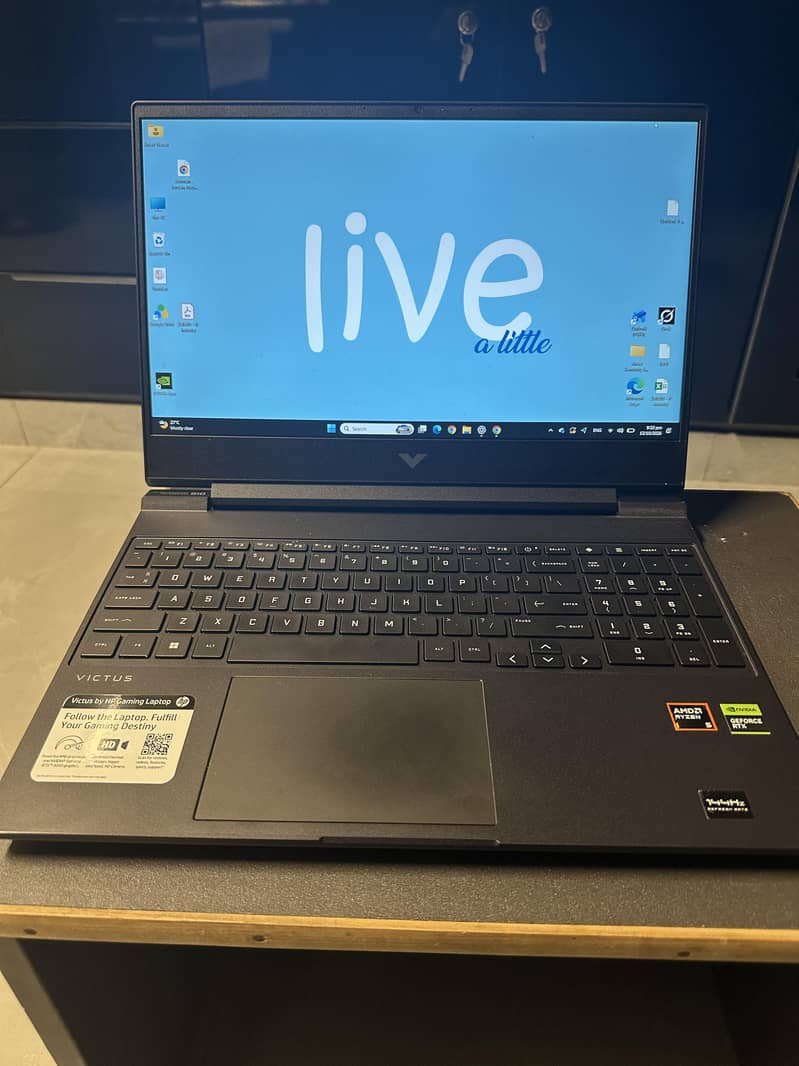 New condition scratch less 0