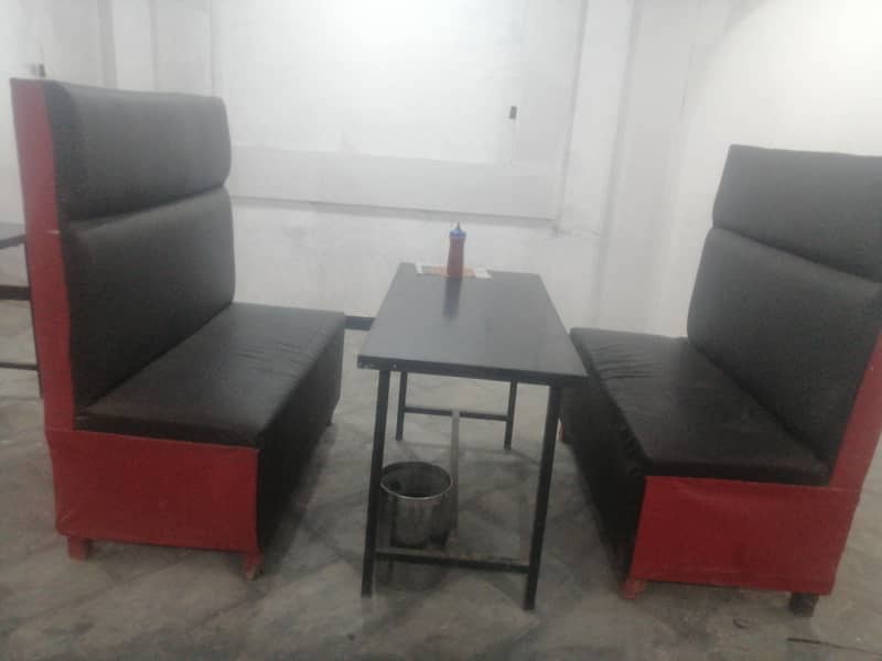 sitting pair 1