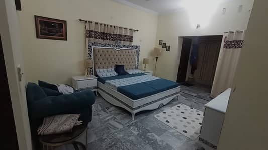 {Vip location} 272 wla 10 Marla Double Story