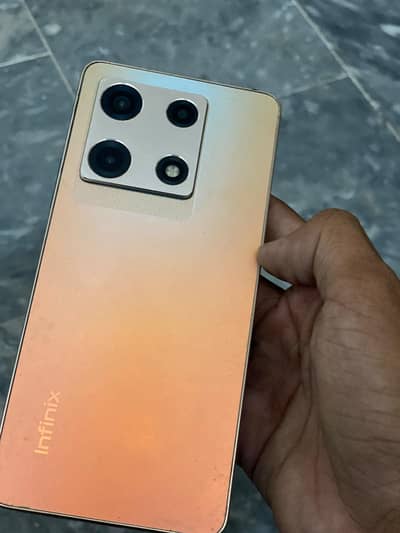 Infinix Note 30 Pro