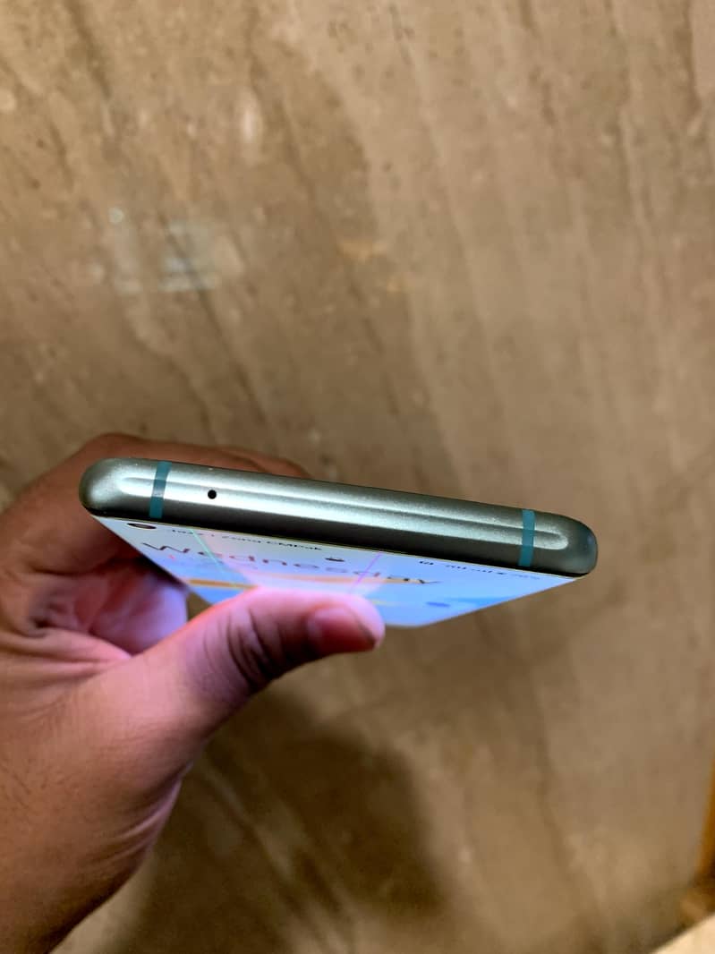 One Plus 8 Pro 4