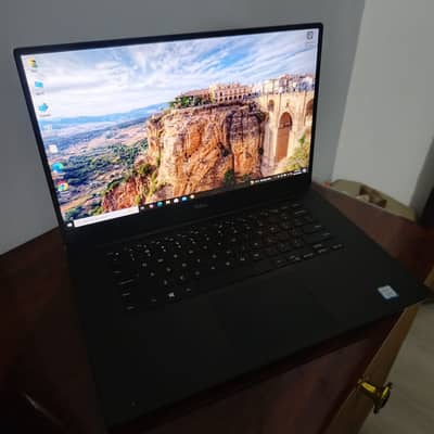 Dell XPS 15 9570 | i7 8th Gen | GTX 1050 Ti 4GB | 32GB RAM | 512GB NVM