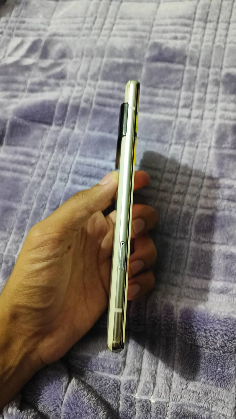 Google Pixel 6 Pro 2