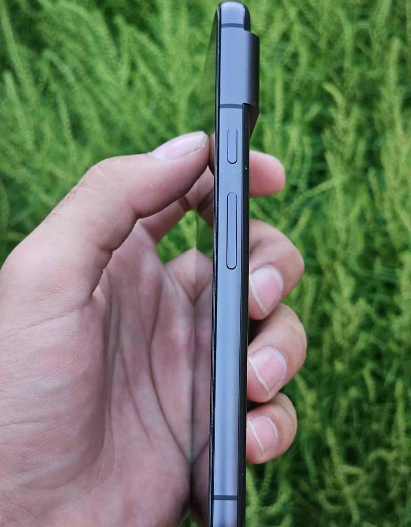 Google Pixel 8 3