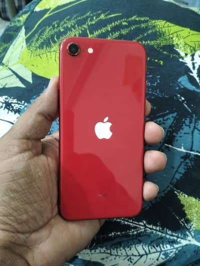 Apple iPhone SE