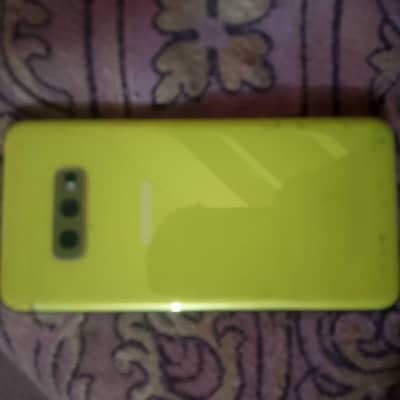Samsung Mobile S10e