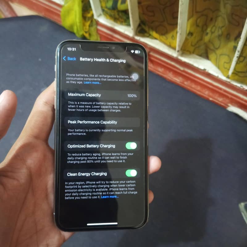 Apple iPhone X 5