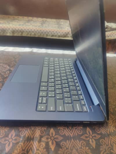 Lenovo laptop with original charger