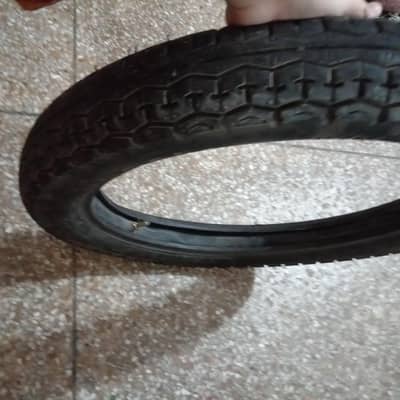 Honda 125 back tyre