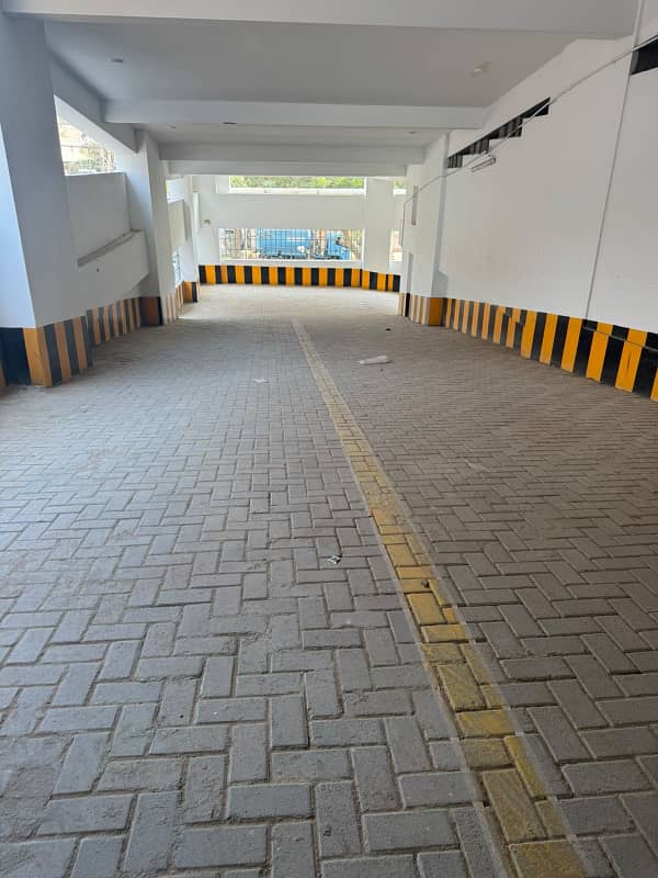 FLAT FOR RENT 3