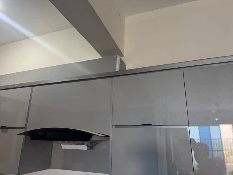 FLAT FOR RENT 6