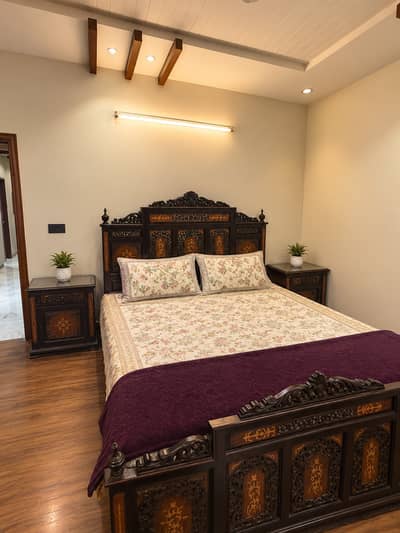 Chinioti Wood Bed Set with side table and dressing table
