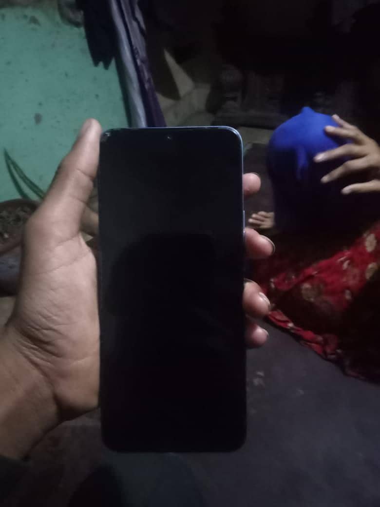 Tecno Pova 3