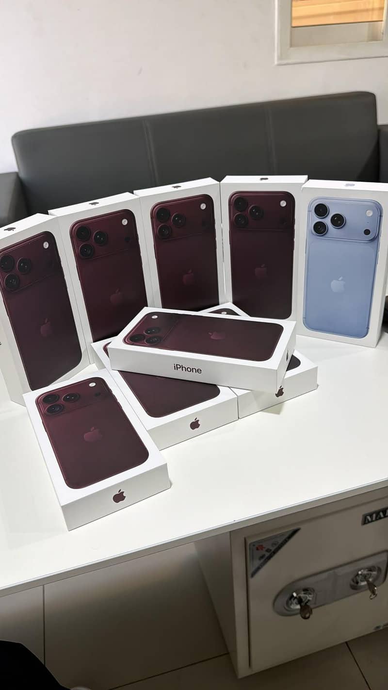 Apple iPhone 18 Pro Max 1
