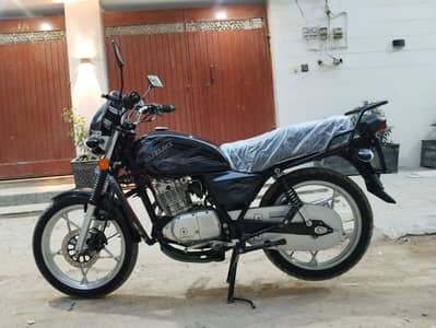 Suzuki GS SE 2020#0/3/1/7/0/0/2/4/6/2/9