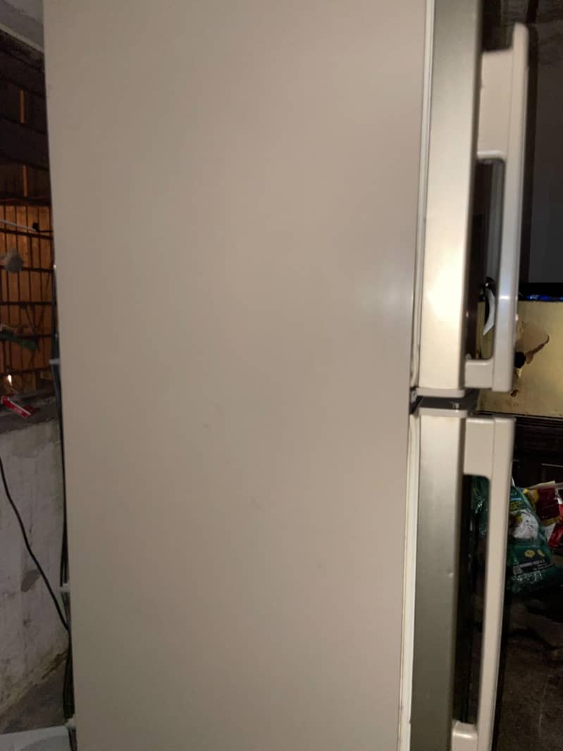 Refrigerator 5