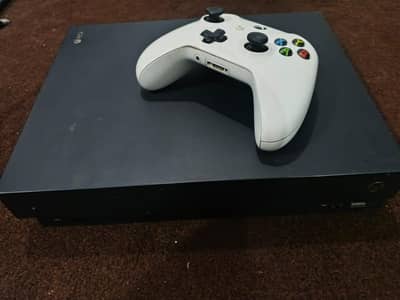 XBOX ONE X 1TB SEALED WITH CONTROLLER