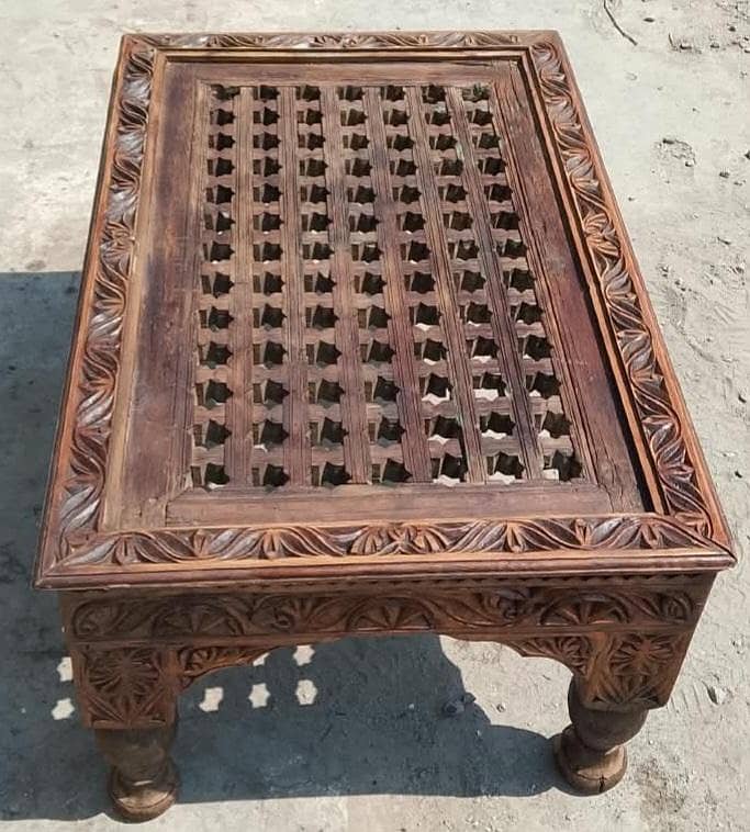 antique coffee table 2