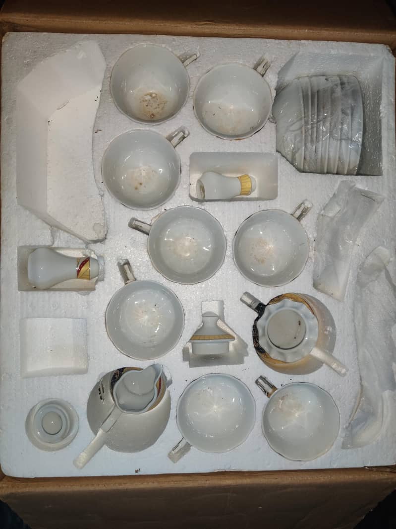 2 Dinner set/ 78pcs 4