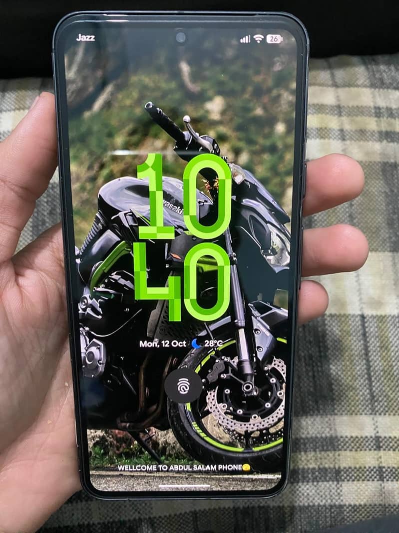 Google Pixel 8 1
