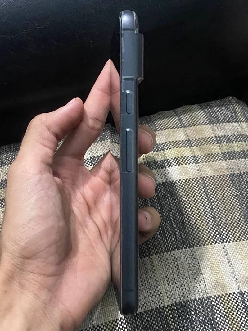 Google Pixel 8 3