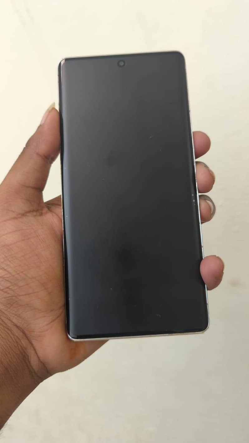 Google pixel 7pro 0
