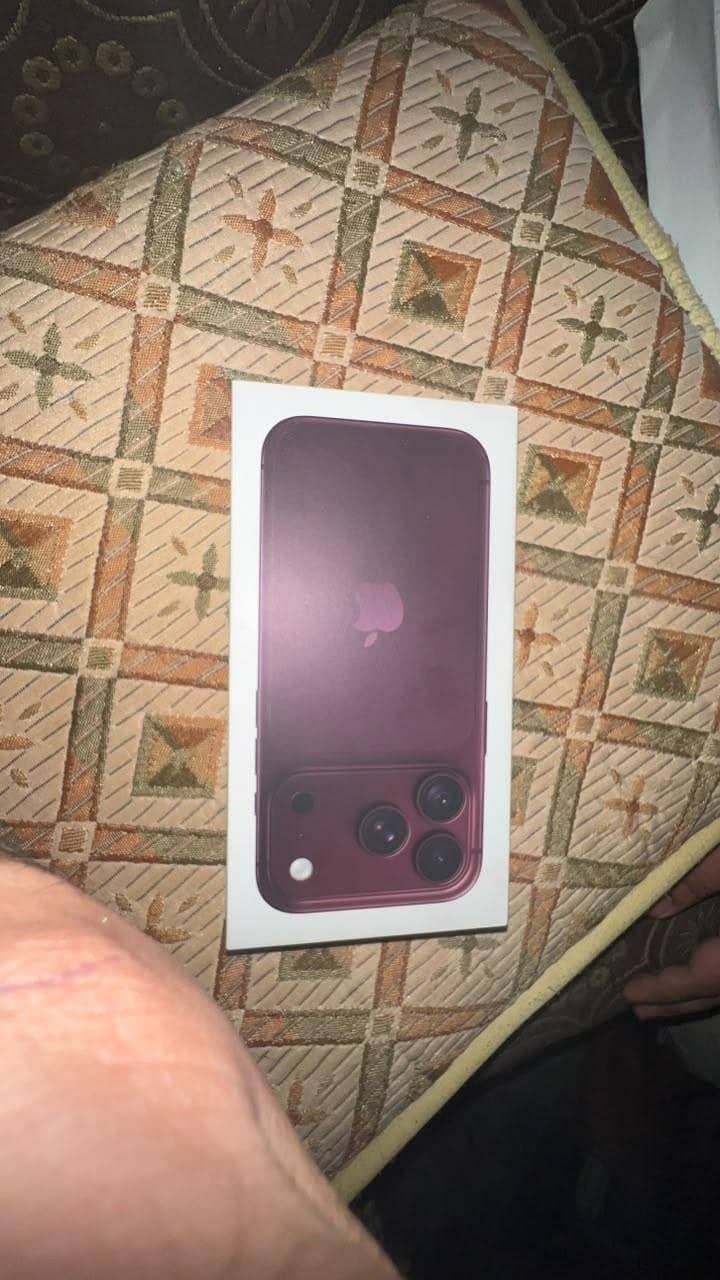 Apple iPhone 18 Pro 2