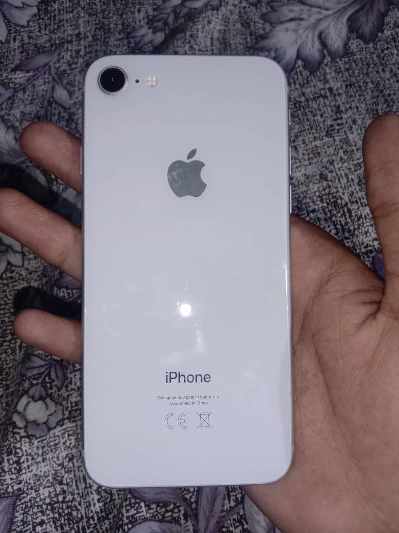 Apple iPhone 8 0