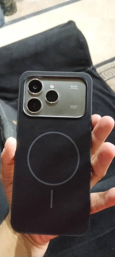 Tecno spark 40
