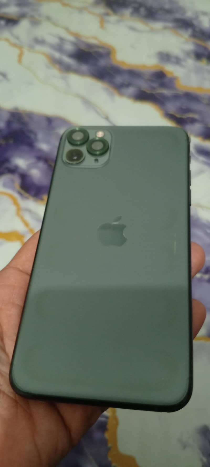 Apple iPhone 11 Pro Max 7