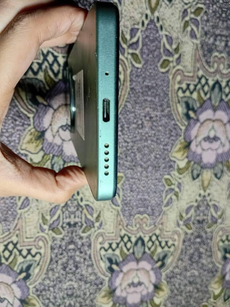 Xiaomi POCO C75 3