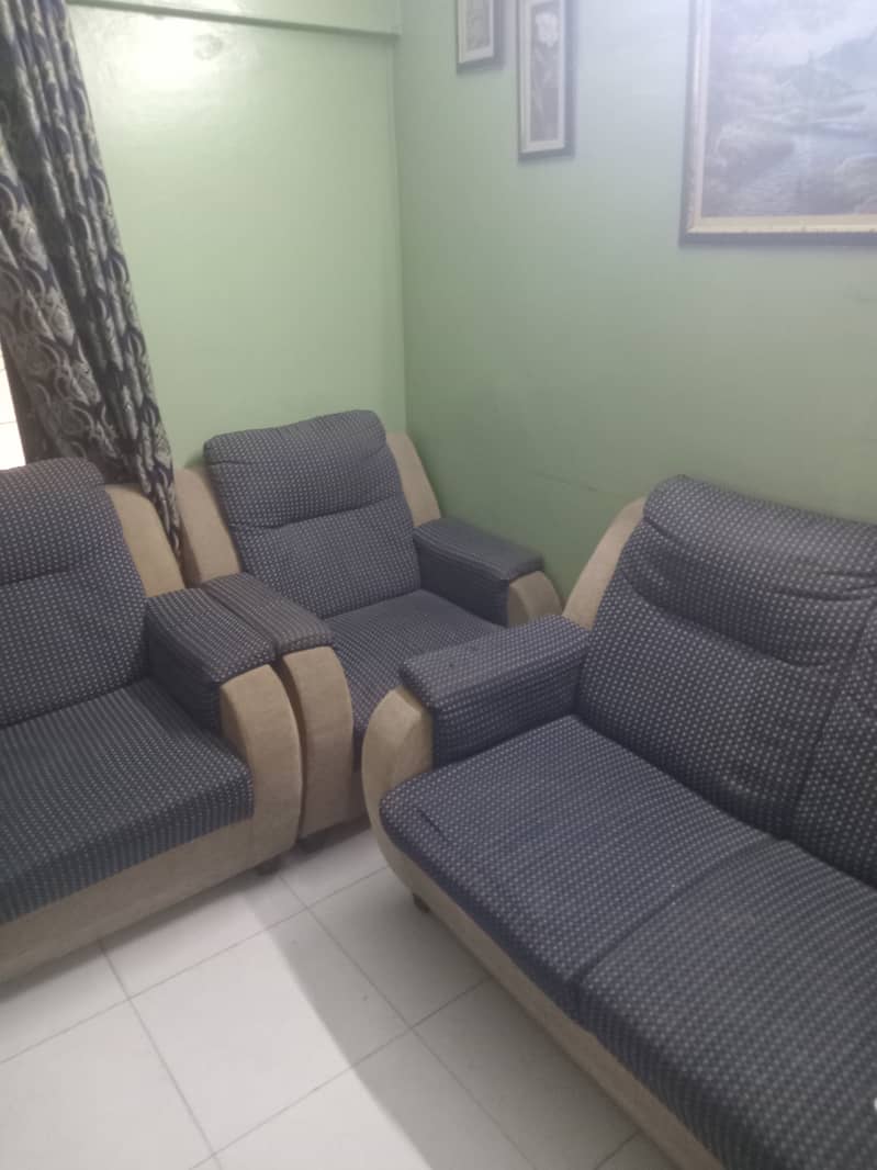 Sofa vipvghvbbbb 0