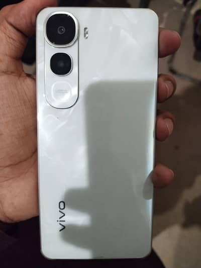 Vivo Y400
