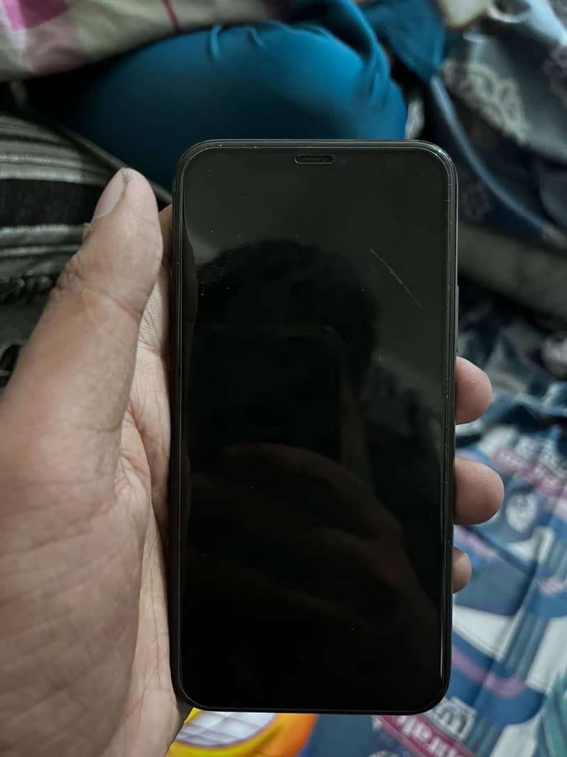 Apple iPhone 11 Pro 2