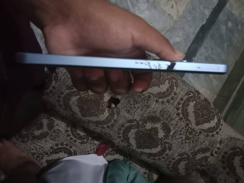 Realme Note 60 1