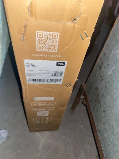 50" Qled TCL new Dabba pack