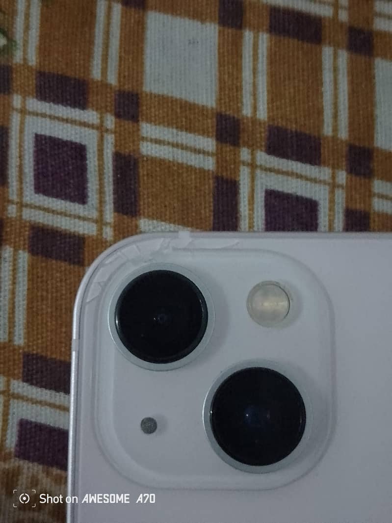 Apple iPhone 13 6