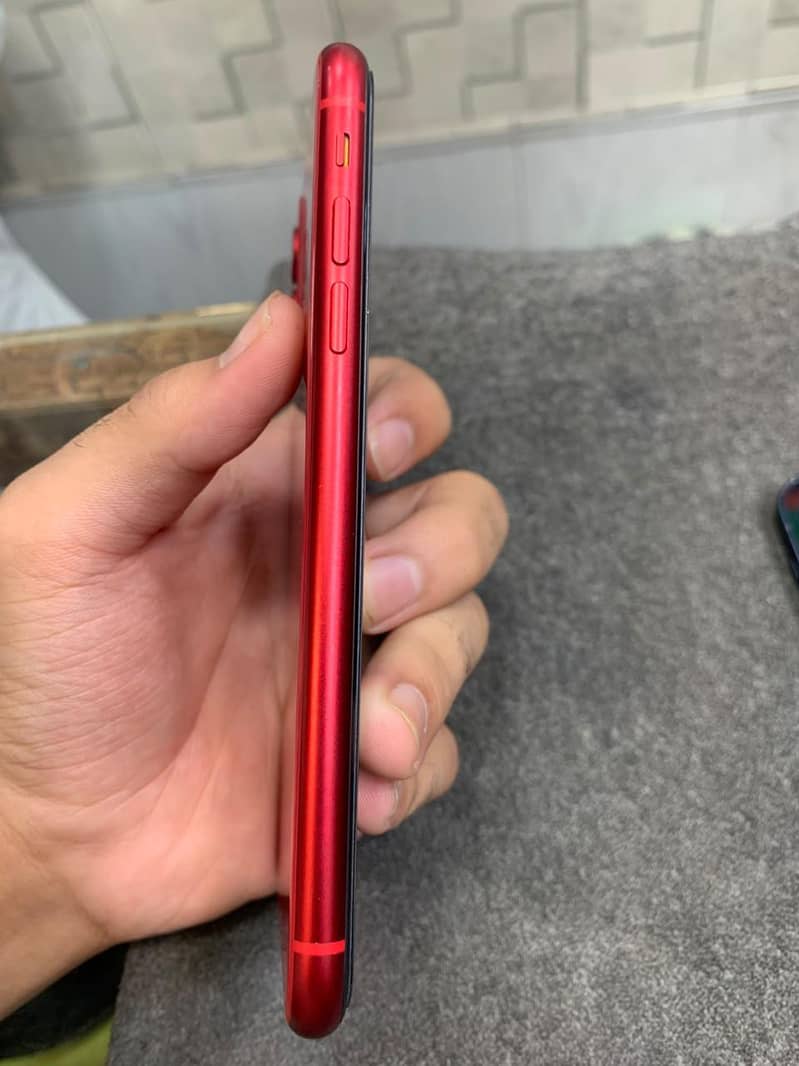 Apple iPhone 11 2