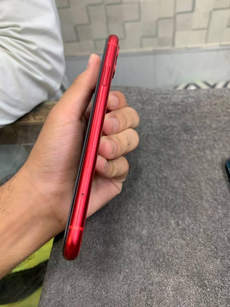 Apple iPhone 11 5