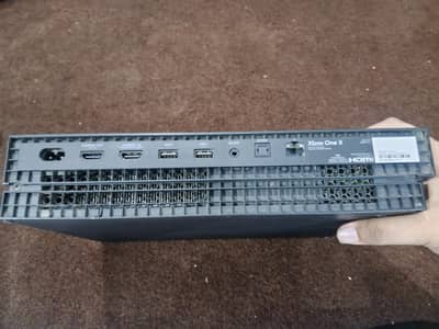 Xbox one x 1tb