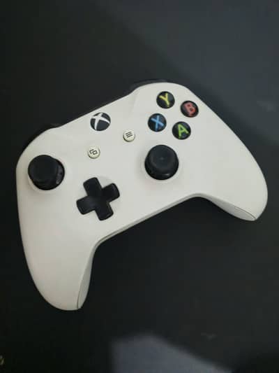 Xbox one x 1tb