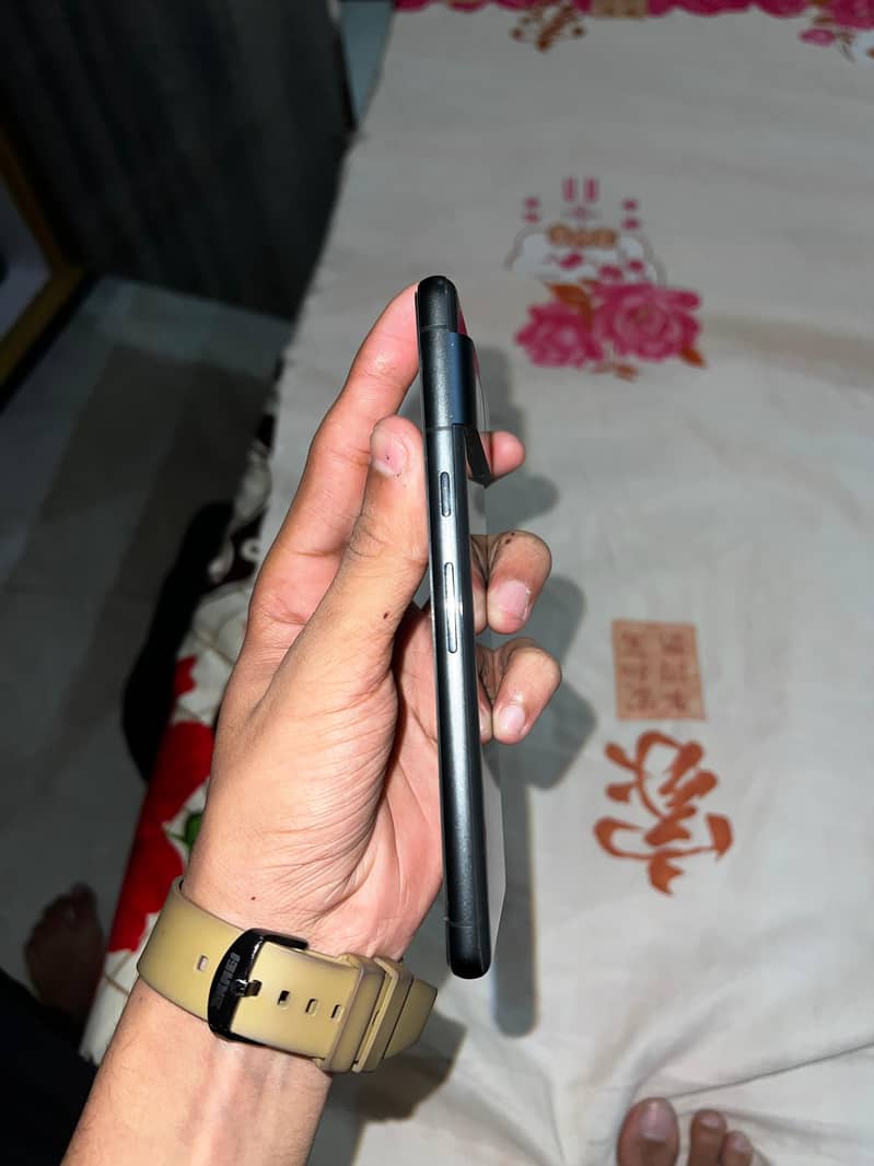 Google Pixel 7 5