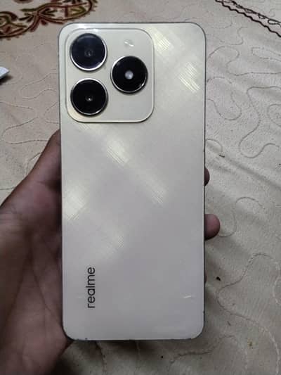 Realme C61