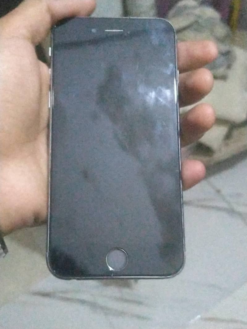 Apple iPhone 6S 1