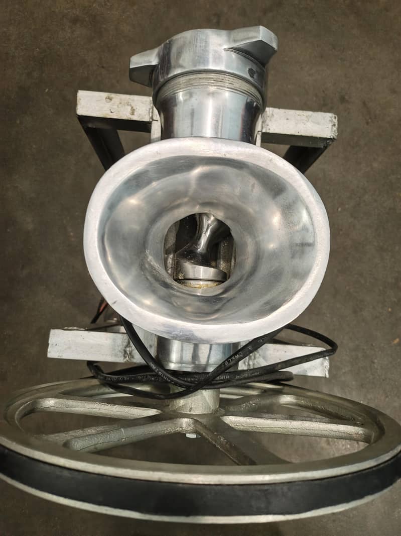 Qeema  machine 1