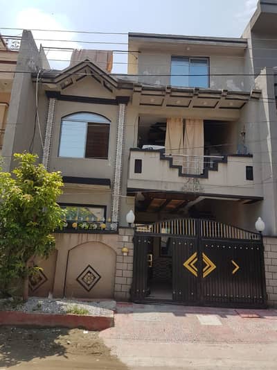 5marla second floor house for rent with gas