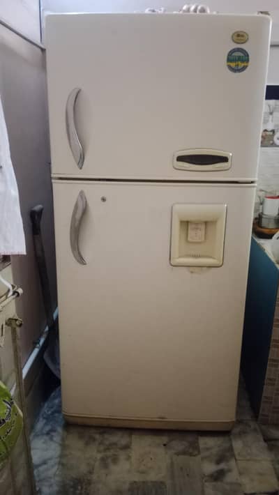brand LG  condition used